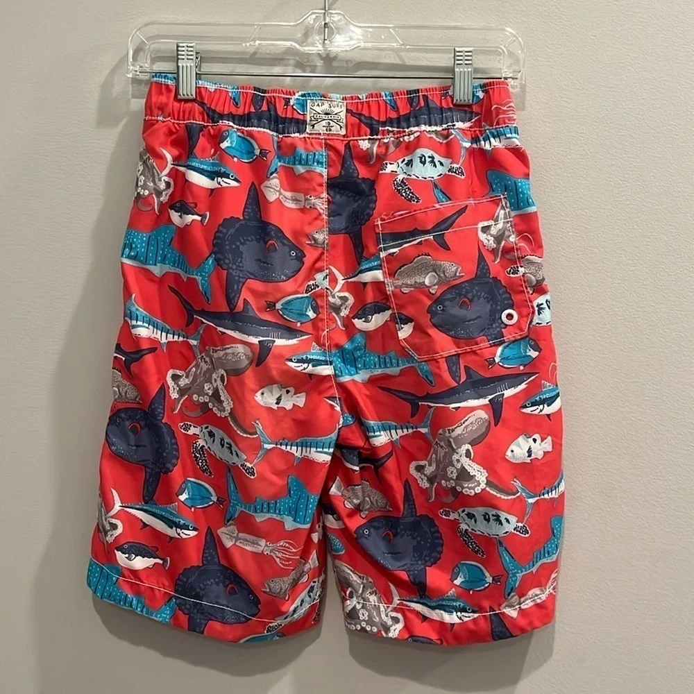 GAP - boys swim trunks, bathing suit.  Shark / fish print.  Size boys XL